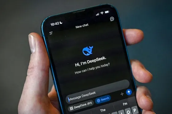 DeepSeek launched new model DeepSeek-V3.2